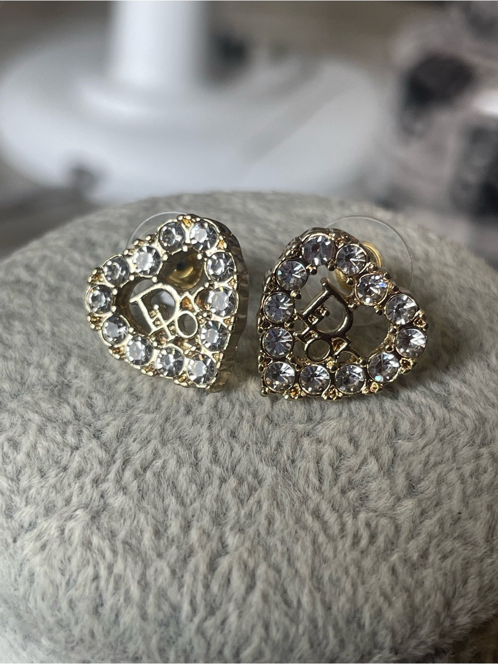 Gold Heart Crystal Stud Earrings -D earrings